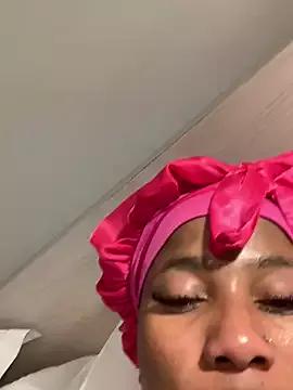 Freechat CurvyDesire1 on StripChat