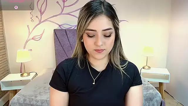 DahliaMoore on StripChat 