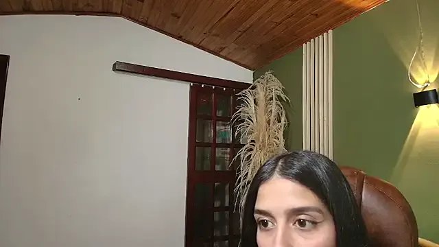 DanielaMonroe on StripChat