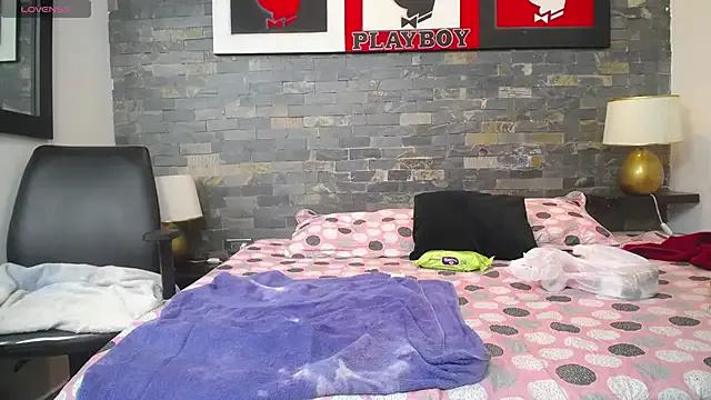 Freechat dayadubey_ on StripChat