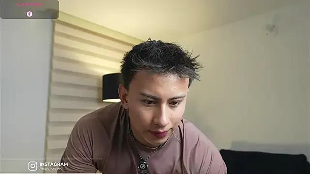 Sweet DeusbelliS wants you to fuck his body now DeusbelliS from StripChat