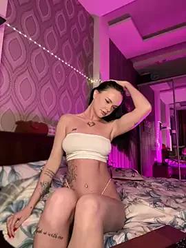 DinaTasty on StripChat 