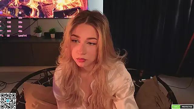 EdinaCornett on StripChat 