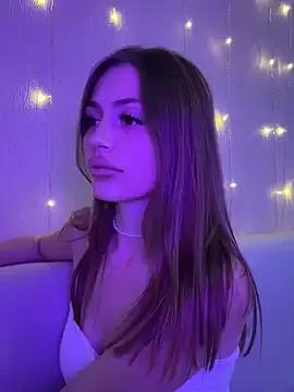 Join Elizabeth_Tay, she wants to masturbate for you Elizabeth_Tay from StripChat