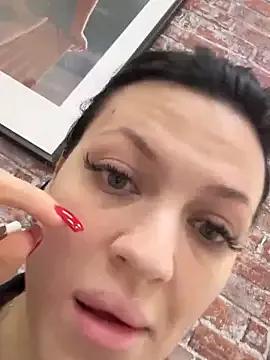 EmmaStars_ on StripChat 