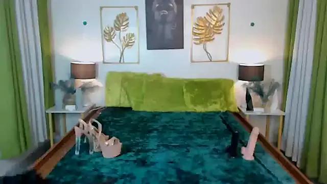 Masturbate to FlirtyMarga, zie wants to masturbate for you FlirtyMarga from StripChat