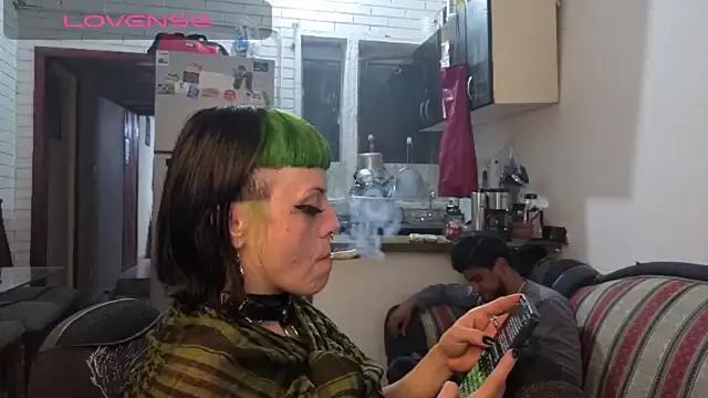 freyaa_sorcerees on StripChat 