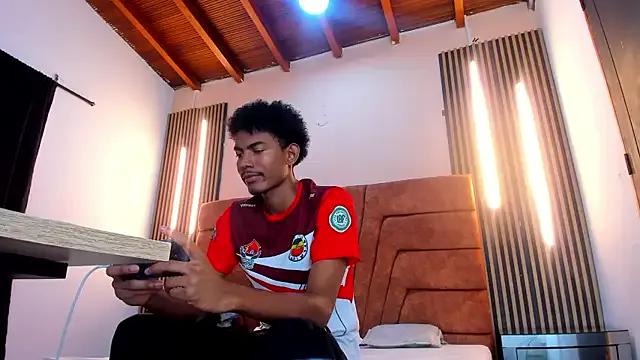 Discover StripChat's FYKMOR_1 FYKMOR_1 from StripChat