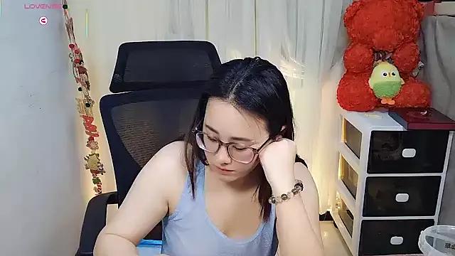 Gege-Wu on StripChat 