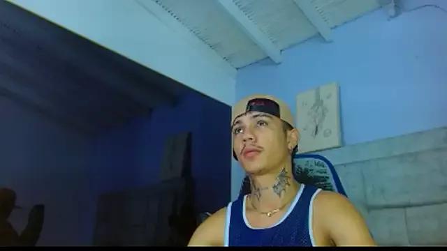 HannibalLester on StripChat 