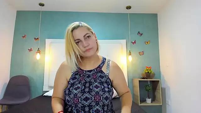 Heidy_milf on StripChat 