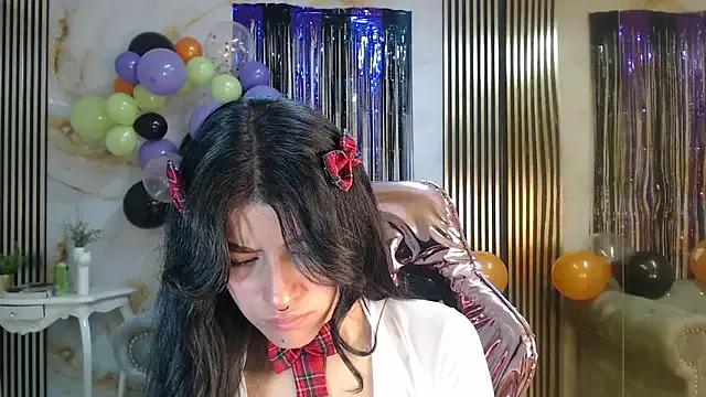 Discover Helena1_s, she wants to masturbate for you helena1_s from StripChat