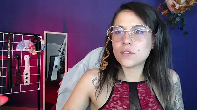 Hellen_dumont on StripChat 