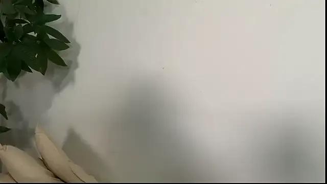 Group hinata_chan3 on StripChat