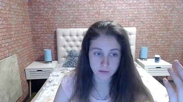 Freechat Holliy_Cooper on StripChat