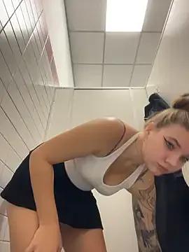 Admire Holy_Tereza, they want to masturbate for you Holy_Tereza from StripChat