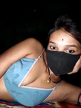 Hoty_girl_143 on StripChat 