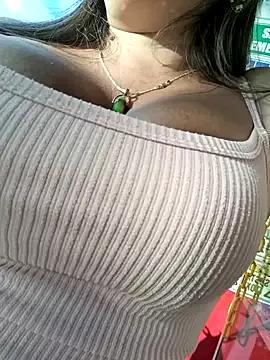 Isabellaa_Garcia_ on StripChat 
