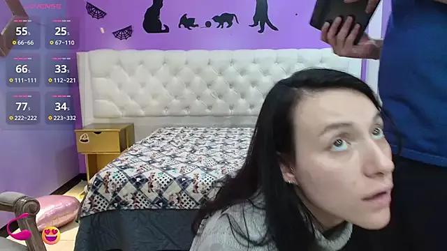 JeremmyAndStacy on StripChat 
