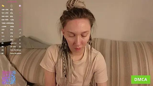 Admire cute slut JohnetteConstine JohnetteConstine from StripChat