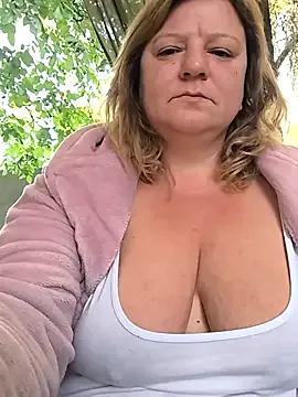 Freechat jusichka on StripChat