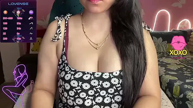 Kanika_9_ on StripChat 
