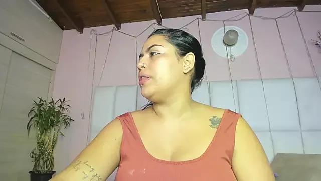kiana_cream on StripChat 