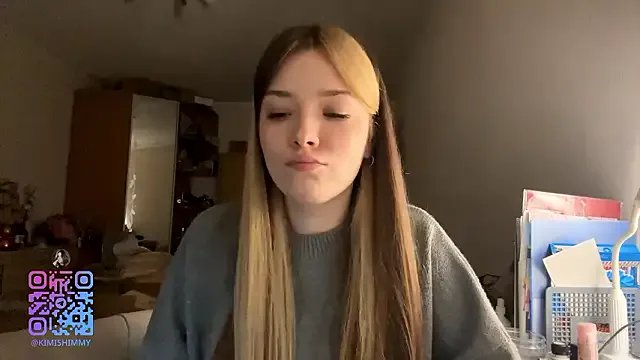 Kimi_Luckman from StripChat