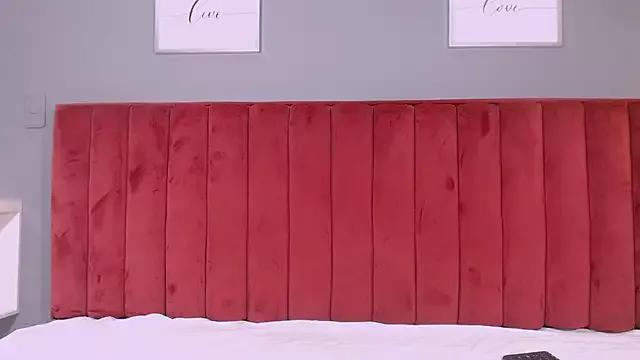 KinkyCutie1 on StripChat 