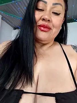kittyhotass1 on StripChat 