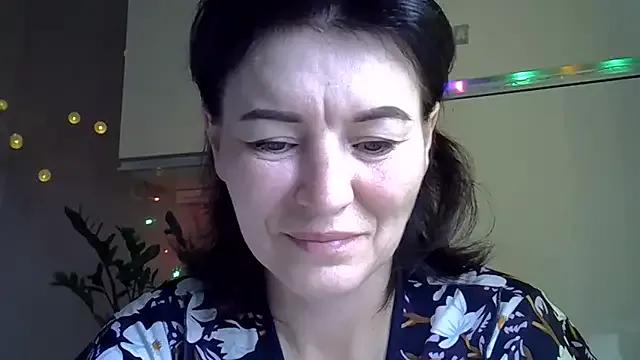 Freechat Krystal_82 on StripChat