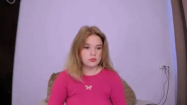 LaseyMoon on StripChat 