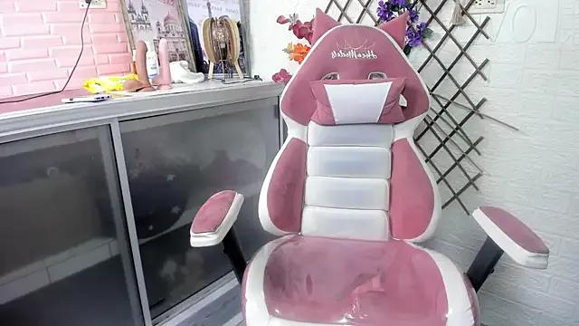 Layla_Sakura on StripChat 