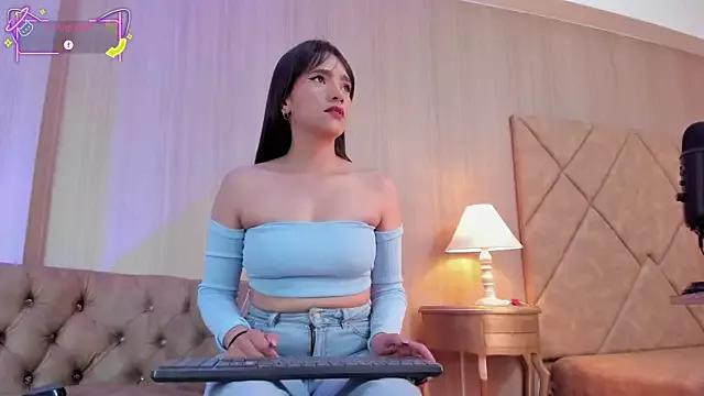 LenaEverly_ on StripChat 