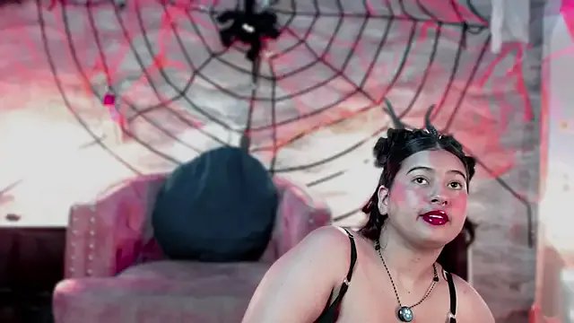 lilithst_ on StripChat