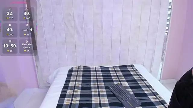 Masturbate to Lisa_Preggycharm, she wants to masturbate for you Lisa_Preggycharm from StripChat