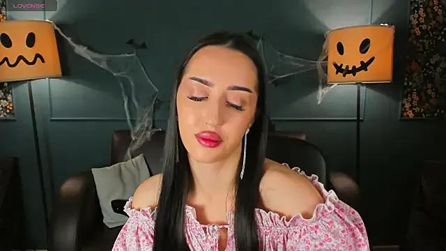 Naked LisaFoxie wants you to fuck her body now LisaFoxie from StripChat