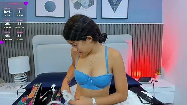 Checkout StripChat's Liz__cute liz__cute from StripChat