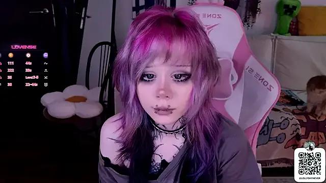 Freechat Lollyshy on StripChat