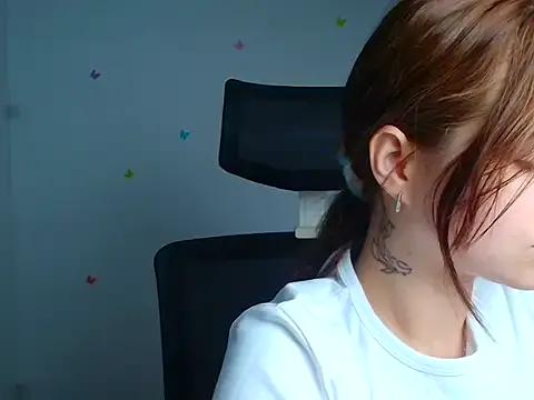 Loon_Amore on StripChat 