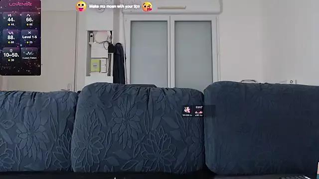 Lunasensualedelisla on StripChat 