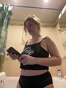 Lusi_Luxary on StripChat 