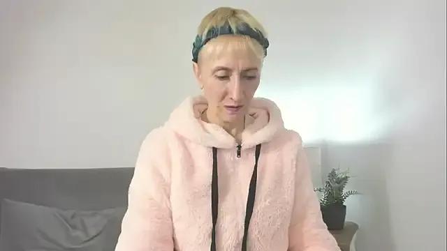 Sweet MargaretMilf69 from StripChat MargaretMilf69 from StripChat