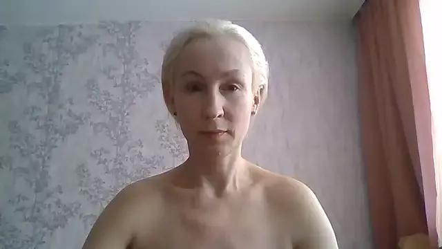 Mariana_har777 on StripChat 