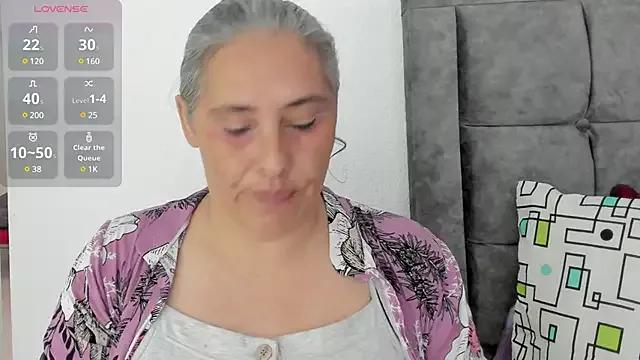 mature_gold on StripChat 