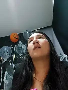 Discover MerlyG_, she wants to masturbate for you MerlyG_ from StripChat