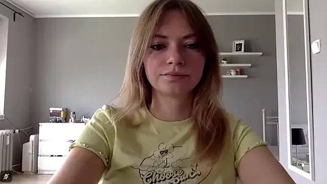 MillieShow on StripChat 