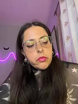 Checkout Mizztikaa, they want to masturbate for you Mizztikaa from StripChat