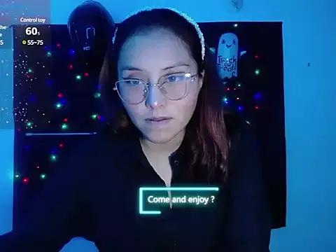 Moon_Nyx on StripChat 