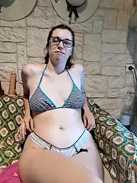 mylissandre on StripChat 